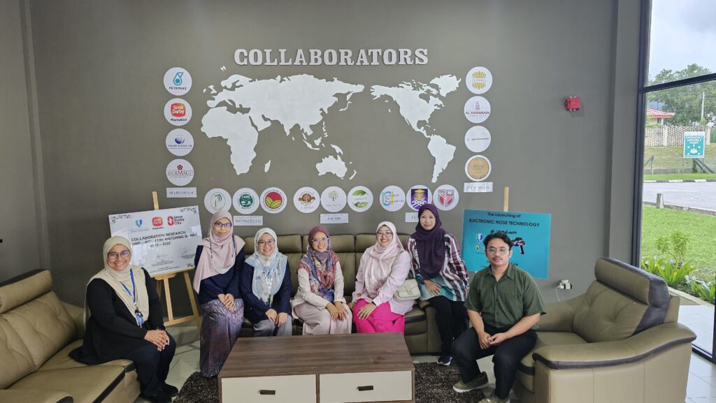 Kunjungan Pertama Prodi Bioteknologi UNISA Yogya ke Pusat Riset ‘Bio-Aromatic Research Center of Excellence’ di Kampus Gambang, Universiti Malaysia Pahang Al-Sultan Abdullah